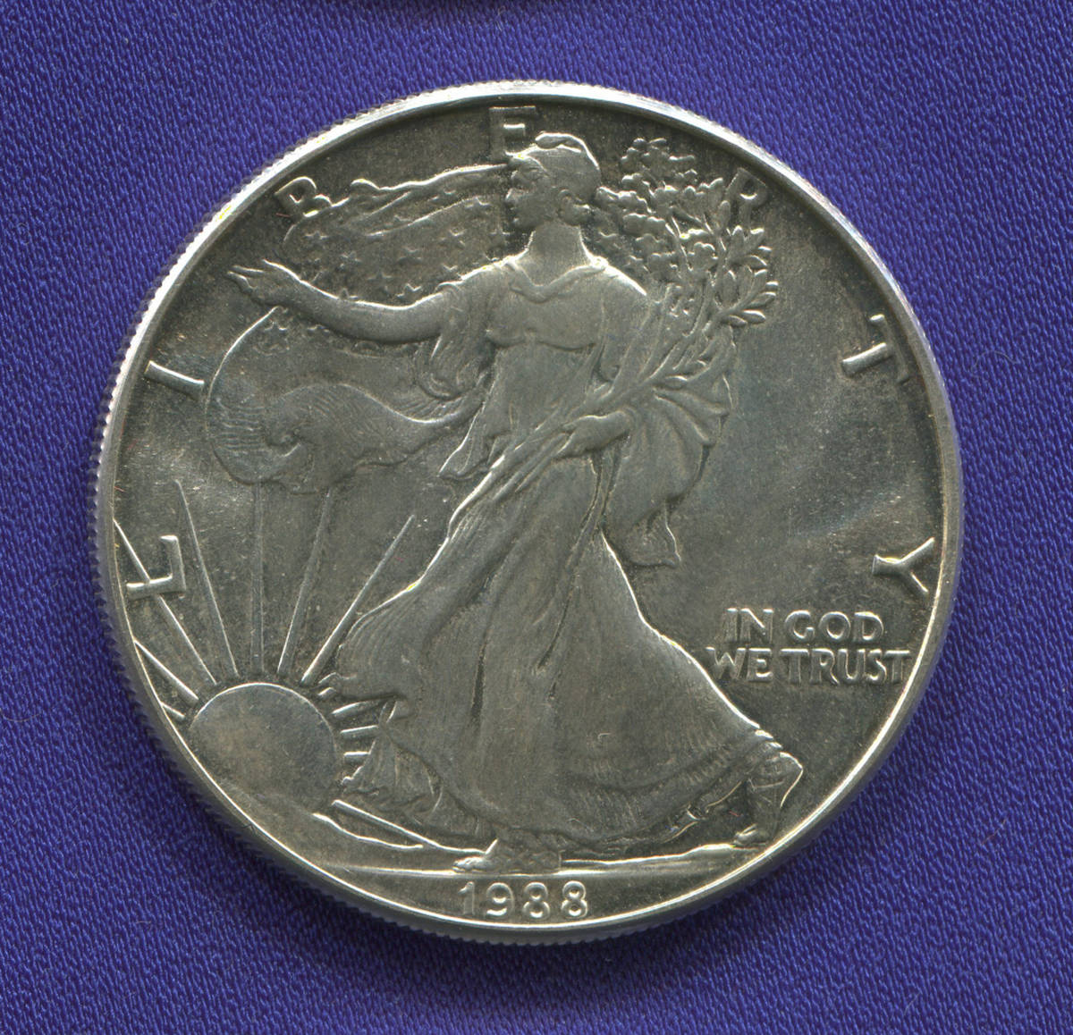 США 1 доллар 1988 UNC Шагающая свобода - 36091