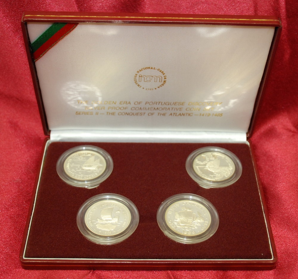 Набор монет Португалии 100 эскудо 1989-1990 Proof Исследования Атлантики  - 9077