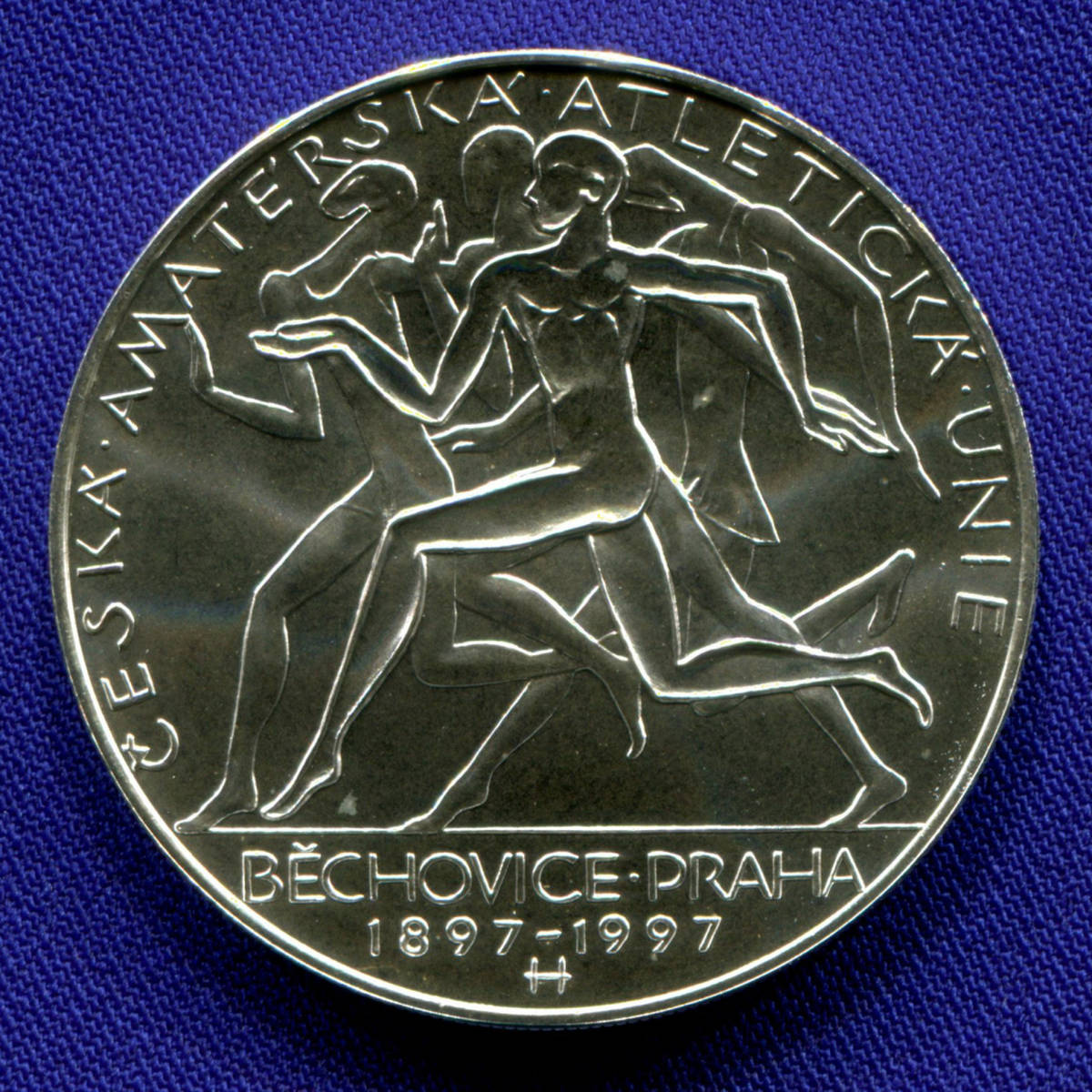 Чехия 200 крон 1997 aUNC 100 летие основания Чешского атлетического союза