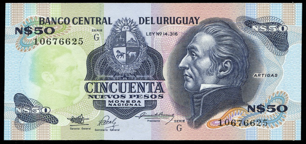 Уругвай 50 песо ND (1975)  UNC - 440