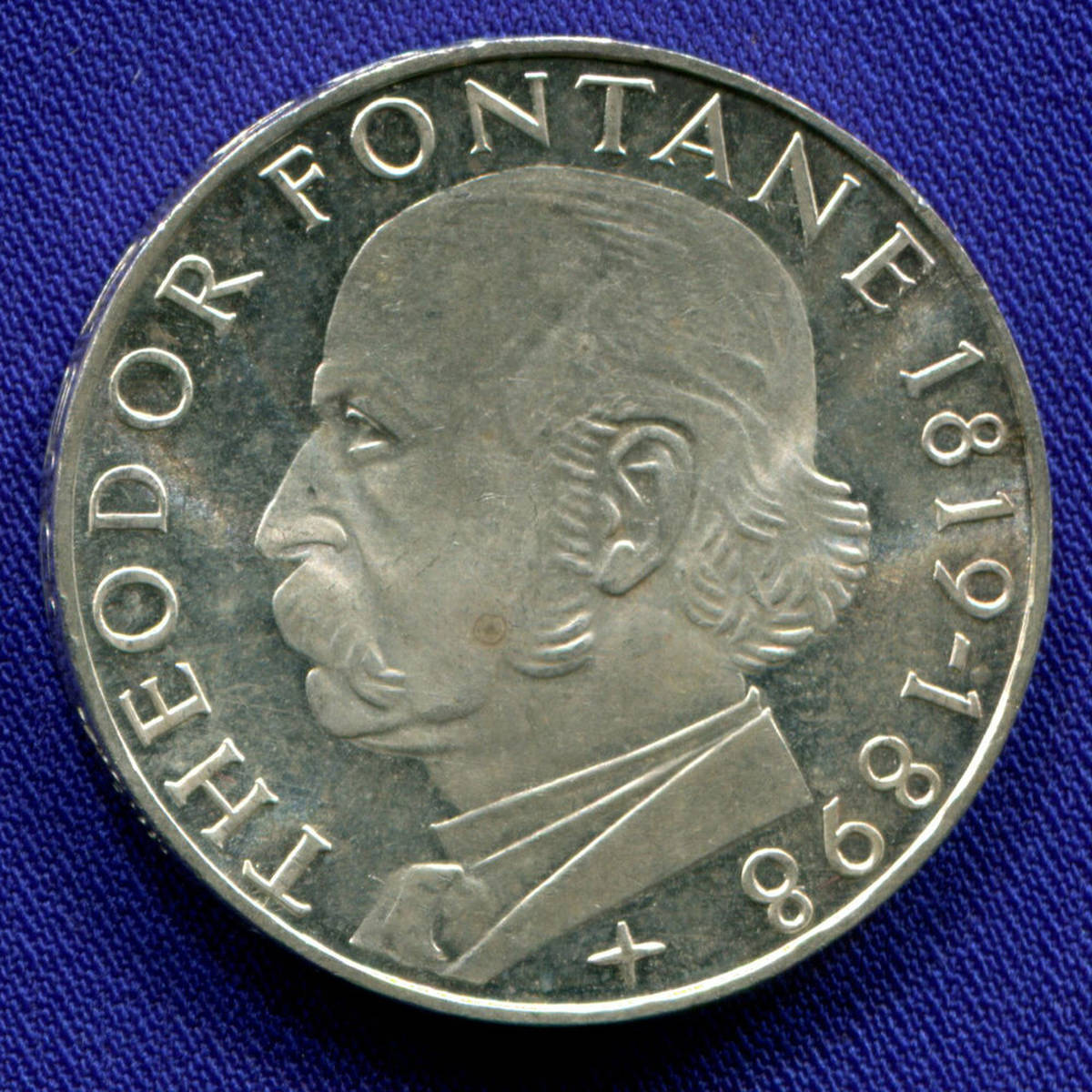 ФРГ 5 марок 1969 aUNC 150 лет со дня рождения Теодора Фонтане  - 28512