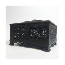 Шкатулка. Чугун. Куса