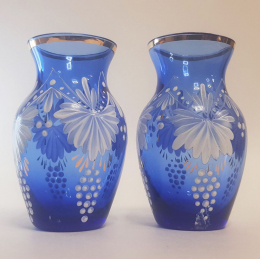 Набор из 2 ваз. Синее стекло, ручная роспись, 30-40е гг.